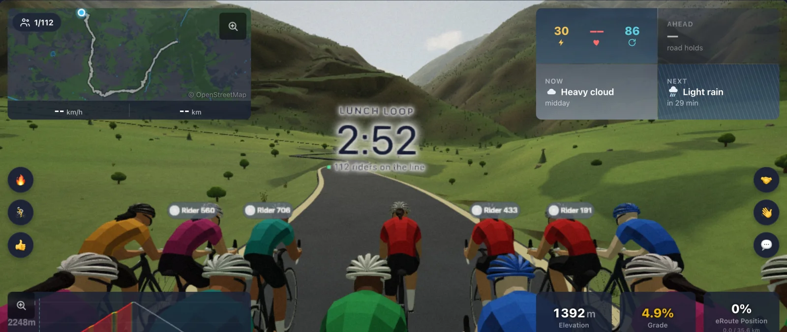 More than a hundred riders lined up on the start line, with 112 riders on the line under the countdown